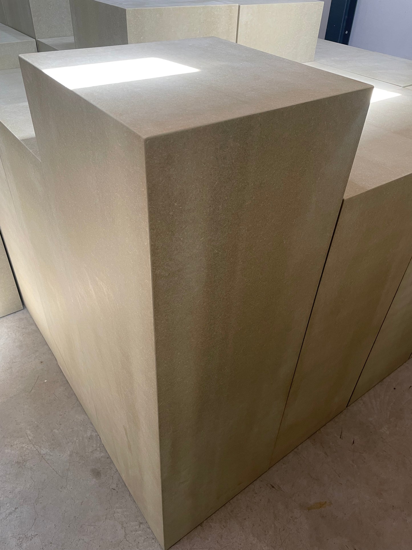 Schilderklare MDF Zuil / sokkel - 30x30x60 cm